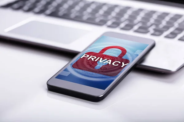 Zbliżenie Telefon Komórkowy Prywatności Dostępu Logowania Ekranie — Zdjęcie stockowe