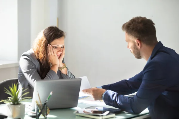 Businessman Showing Document Stressed Young Female Employee — Stock Photo, Image