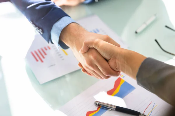 Elevated View Businessman Shaking Hands His Partner Desk — Stock Photo, Image