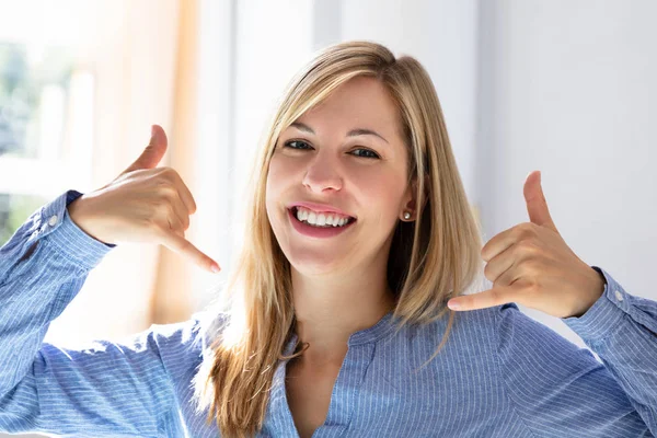 Portrait Happy Young Businesswoman Making Call Gesture — Stock Photo, Image