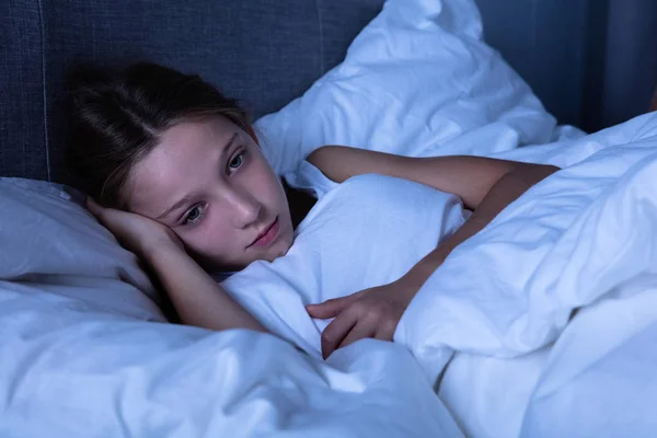 Girl Suffering Insomnia Lying Bed — Stock Photo, Image