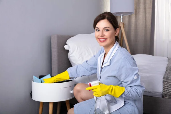 Side View Young Housemaid Cleaning Furniture Duster Hotel Room — Stok Foto