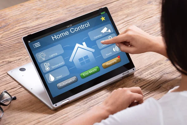 Close Person Hand Using Home Control System Digital Laptop — Stock Photo, Image