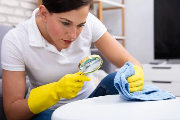 Close Female Janitor Examine Table Using Magnifying Glass Blue Napkin — Stock Photo, Image