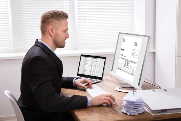 Happy Young Businessman Looking Invoice Computer Screen Laptop — Stock Photo, Image