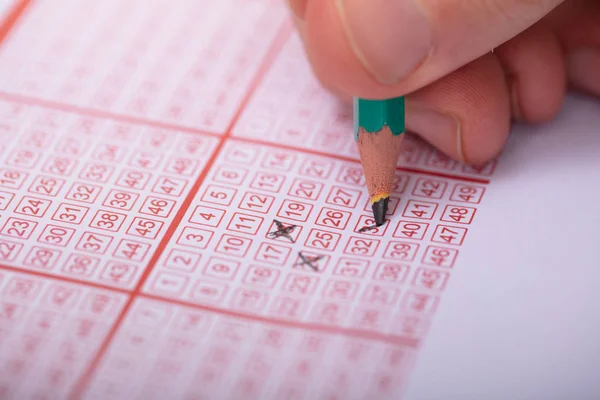 Close Person Marking Number Lottery Ticket Pencil — Stock Photo, Image