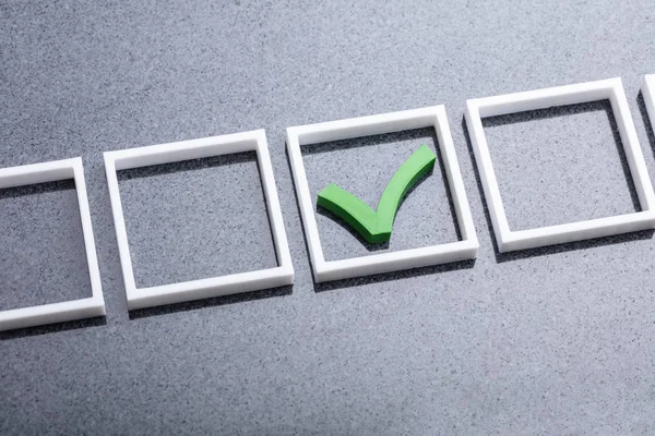 Elevated View Green Check Mark Checkbox Gray Background — Stock Photo, Image