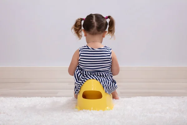 Rear View Female Toddler Sitting Potty Pot — Stock Photo, Image