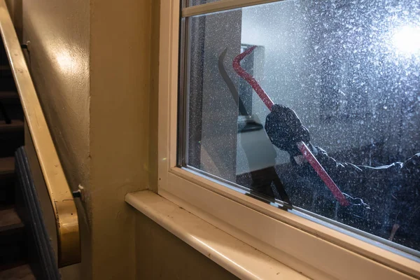 Burglar Trying Open Window Crowbar Night — Stock Photo, Image
