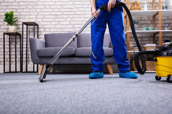 Human Cleaning Carpet Living Room Using Vacuum Cleaner Home — Stock Photo, Image