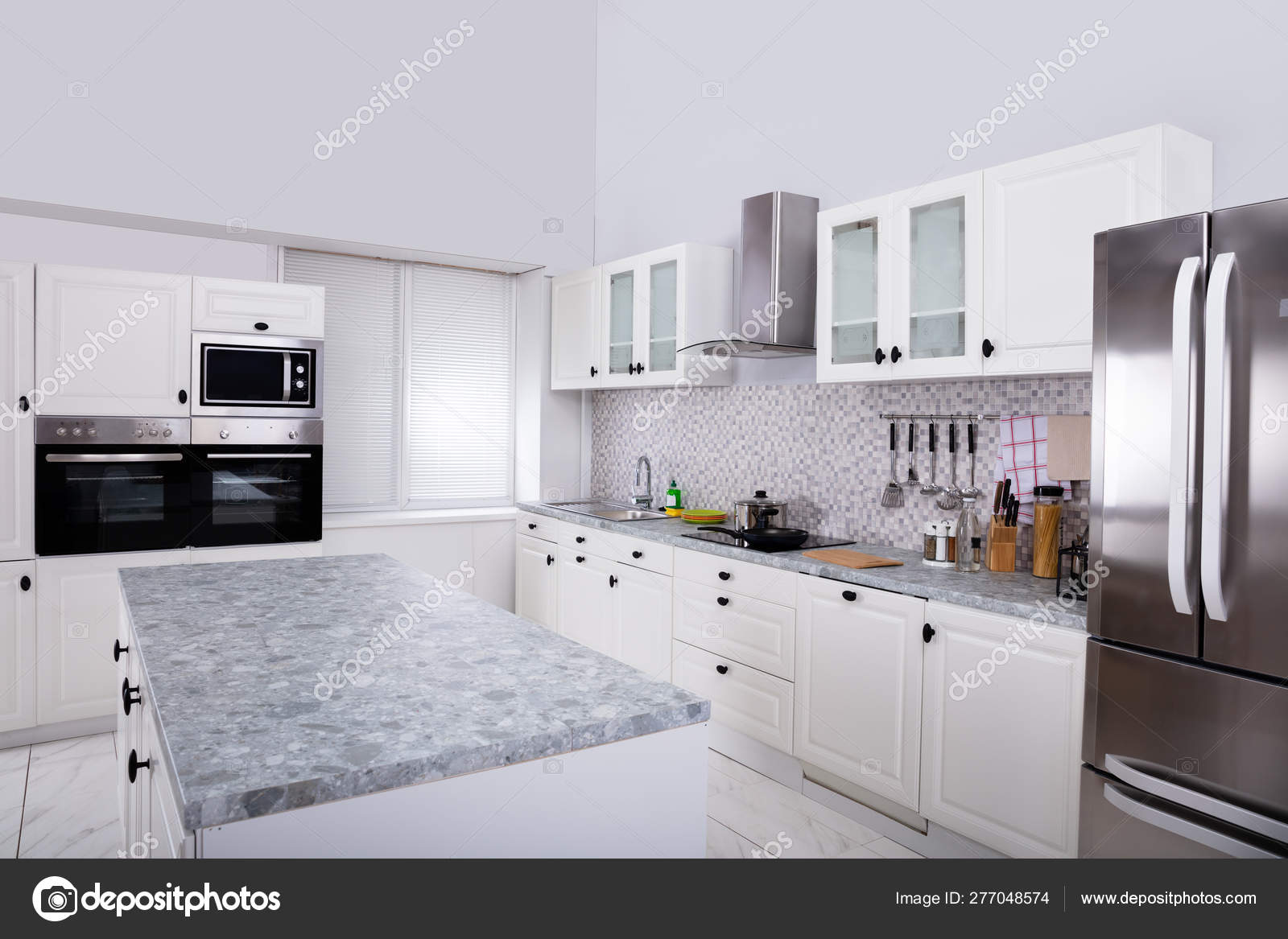 Interior Modern White Clean Kitchen Microwave Oven Refrigerator Stock Photo Image By Andreypopov 277048574