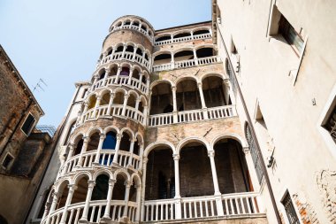 Palazzo Contarini Del Bovolo Ünlü Merdiven