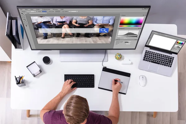 Designer Redigering Foto Dator Office — Stockfoto