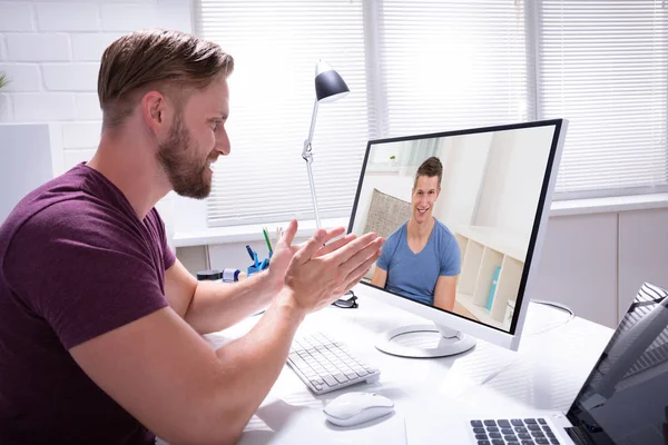 Close Male Coach Video Conference Computer Client — Stock Photo, Image
