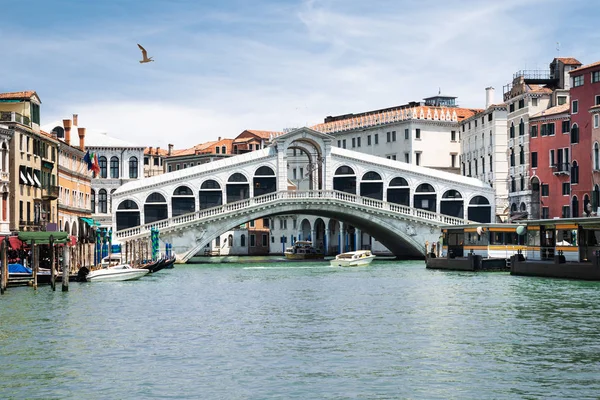 Famoso Puente Rialto Sobre Gran Canal Venecia Italia — Foto de Stock