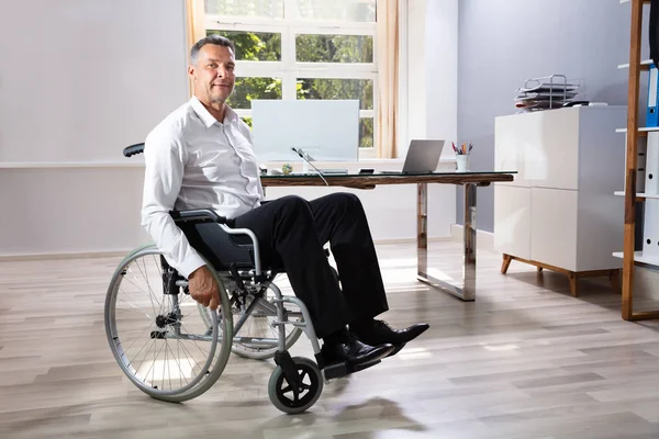 Handicapped Businessman Sitting Wheelchair Office — Stock Photo, Image