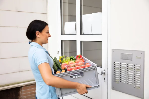 Side View Smiling Young Woman Holding Grocery Basket Standing Front — Stock Photo, Image