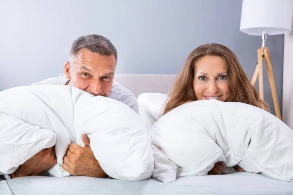 Happy Couple Relaxing Bed White Pillow — Stock Photo, Image