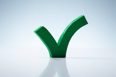 3d Yeşil Tahta Denetimi İşaretleme Simgesi Beyaz Arkaplanda İzole Edildi
