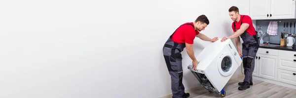 Two Movers Moving Appliance Mover People Carrying — Stock Photo, Image