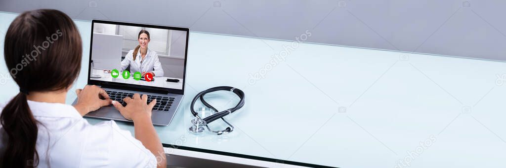 Chatting online video call Skype