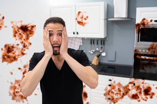 Messy Kitchen Food Spill Accident Mess — Stock Photo, Image