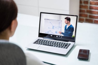 Antrenörle Sanal Video Eğitim Toplantısı