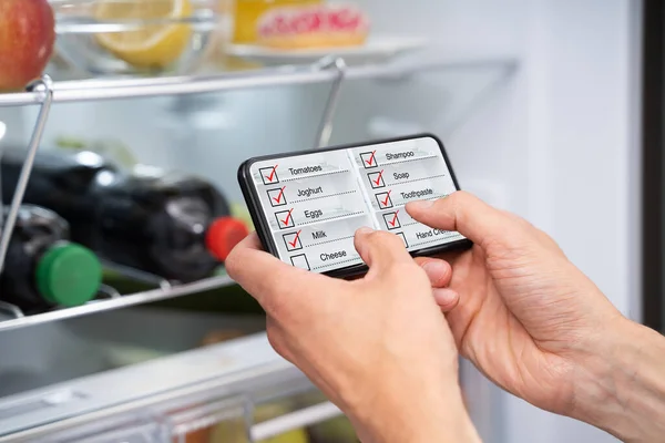 Lebensmittel Einkaufsliste Für Verbraucher App Und Kühlschrank — Stockfoto