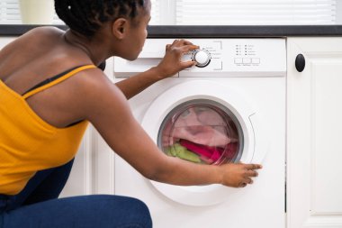 Çamaşır Çamaşırları İçin Elle Temizleme Makinesi