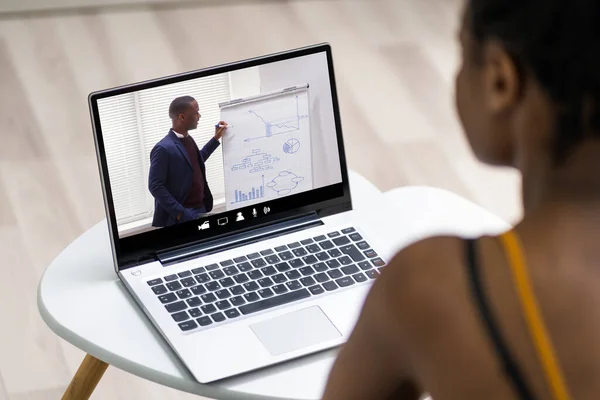 Online Training Für Virtuelle Videokonferenzen Auf Laptop Computern — Stockfoto