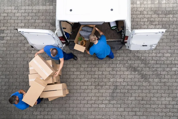 Entrega Camiones Abierta Mover Hombres Cajas Móviles — Foto de Stock