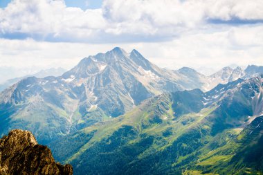 Rocky Dağı Alp Manzarası. Avusturya Alp Dağları