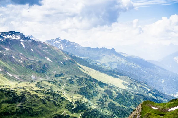 Alpen Gebergte Alpen Oostenrijk Berg Met Wolken — Stockfoto