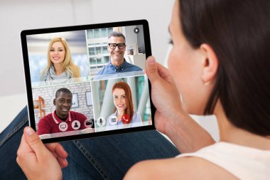 Video konferans İş Görüşmesi Sohbeti. Video konferansı Elearn Webinar