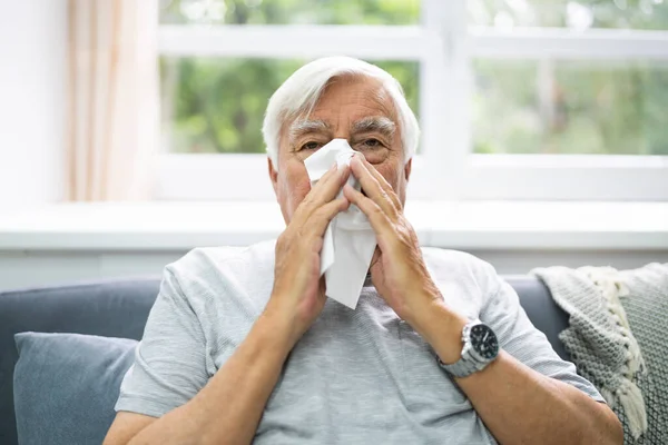 Allergic Senior Man Sneezing Nose Home — Stock Photo, Image