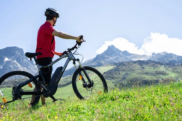 Rower Elektryczny Austrii Ebike Górski Lecie — Zdjęcie stockowe