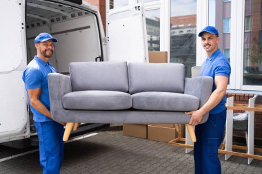 Mobilya Taşıma, Taşıma Nakliyesi Kamyonet ya da Minibüs Yakınları