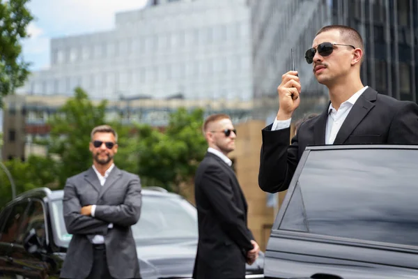Business Security Guard Service Work Luxury Car — Stock Photo, Image