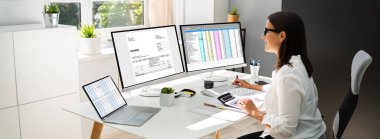 Çevrimiçi Vergiler ve Fatura Bilgisayar ve Hesap Makinesi Kullanımı