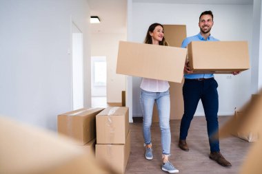 Aile Taşıma Kutuları Yeni Eve Taşıma