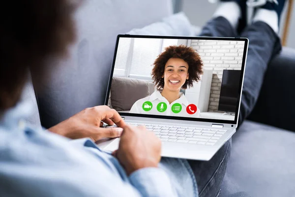 Afro Amerikaanse Videoconferentie Oproep Laptop — Stockfoto