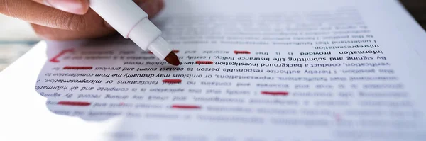 Correcting Spell Grammar Mistake Proofread Script — Stock Photo, Image