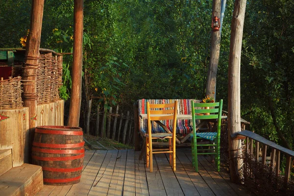 Een Oude Houten Retro Veranda Dorp Levensstijl Servië — Stockfoto