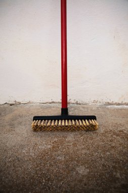 Yerli Plastik Süpürge 