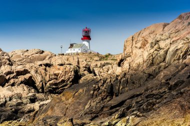 Dünya ünlü Lindesnes Fyr feneri en güney noktası kayalık sahil kenarında kalan Norveç üzerinde Güney Norveç, Lindesnes Fyr feneri.