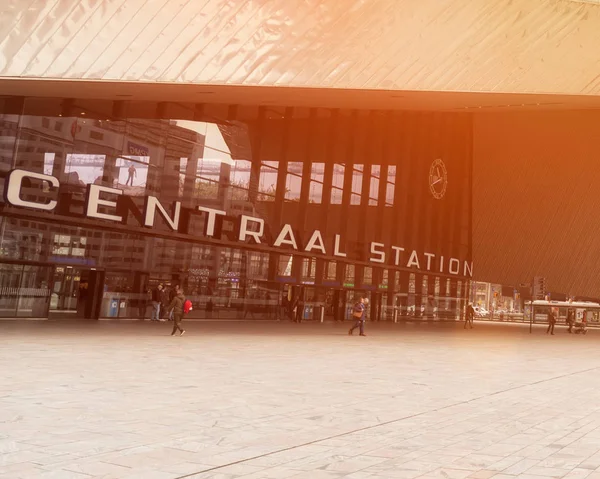 Rotterdam Hollandia 2018 Április Rotterdam Központi Vasútállomástól Város Rotterdam Hollandia — Stock Fotó