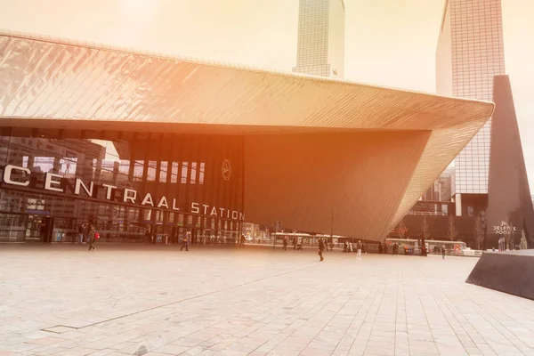 Rotterdam Nederlandene April 2018 Rotterdam Centraal Hovedbanegården Rotterdam Holland Solnedgang - Stock-foto