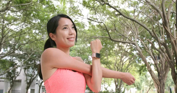 Spor yapmak, açık germe