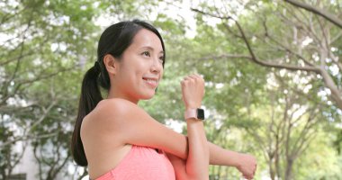 Spor yapmak, açık germe