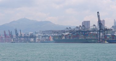 Kwai Tsing, Hong Kong - 02 Mayıs, 2018: Kwai Tsing konteyner Terminal Hong Kong 